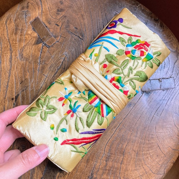 NWT Asian gold silk jewelry roll travel organizer - Picture 4 of 11